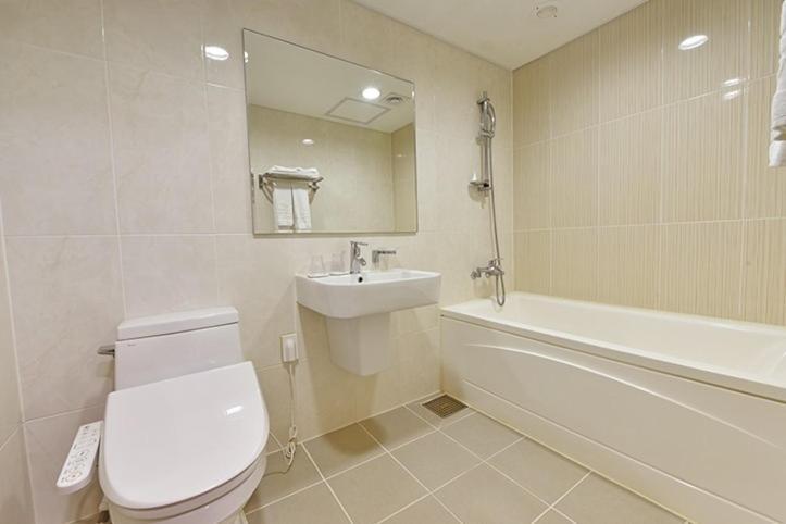 Mohang Haenaru Family Hotel 扶安 客房 照片