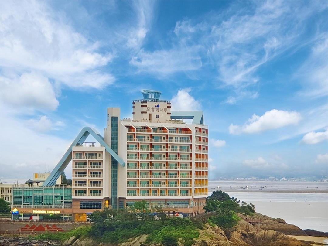 Mohang Haenaru Family Hotel 扶安 外观 照片