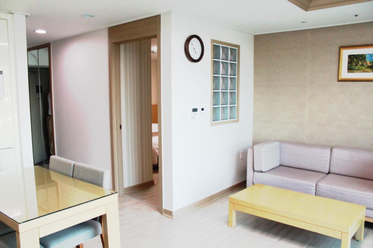 Mohang Haenaru Family Hotel 扶安 外观 照片