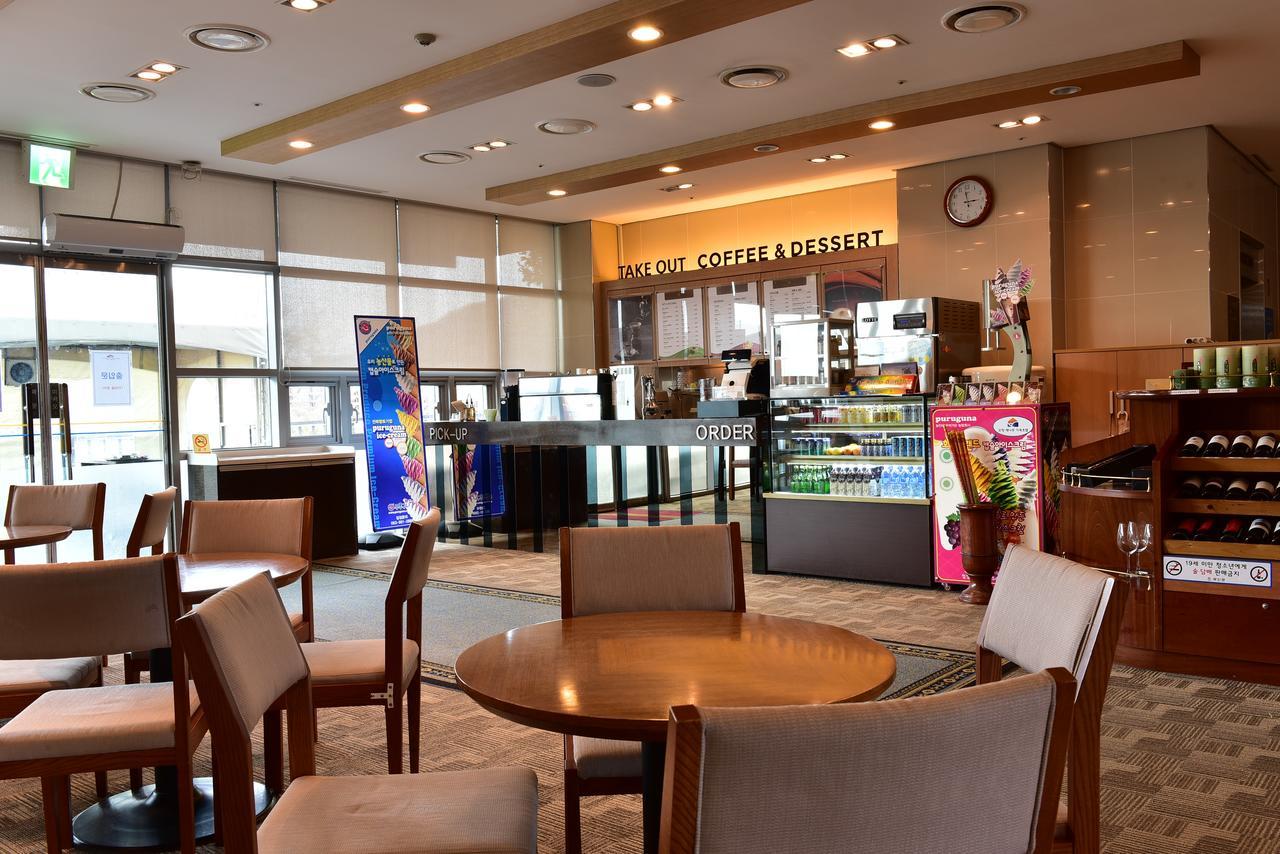Mohang Haenaru Family Hotel 扶安 外观 照片