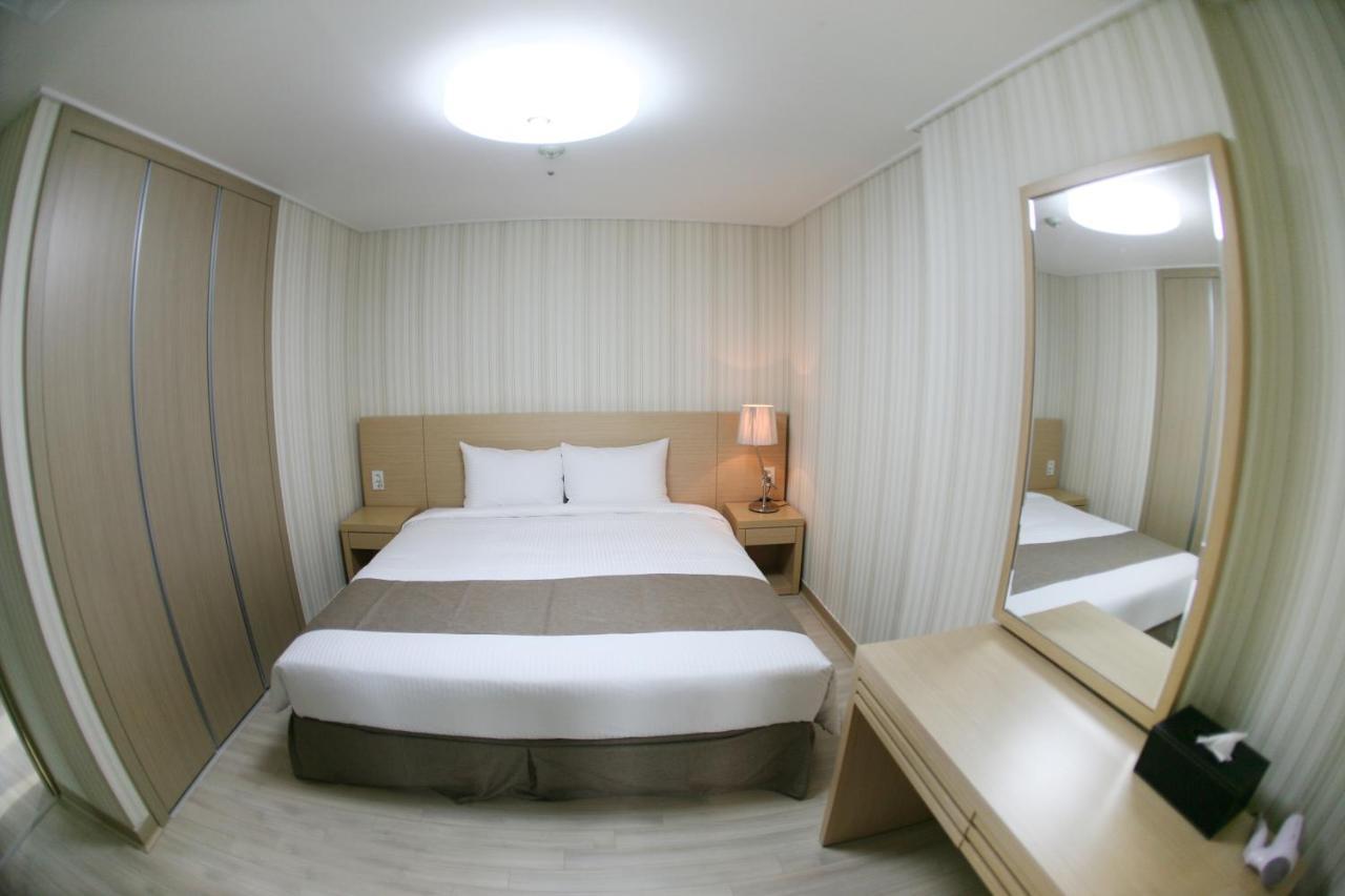 Mohang Haenaru Family Hotel 扶安 外观 照片